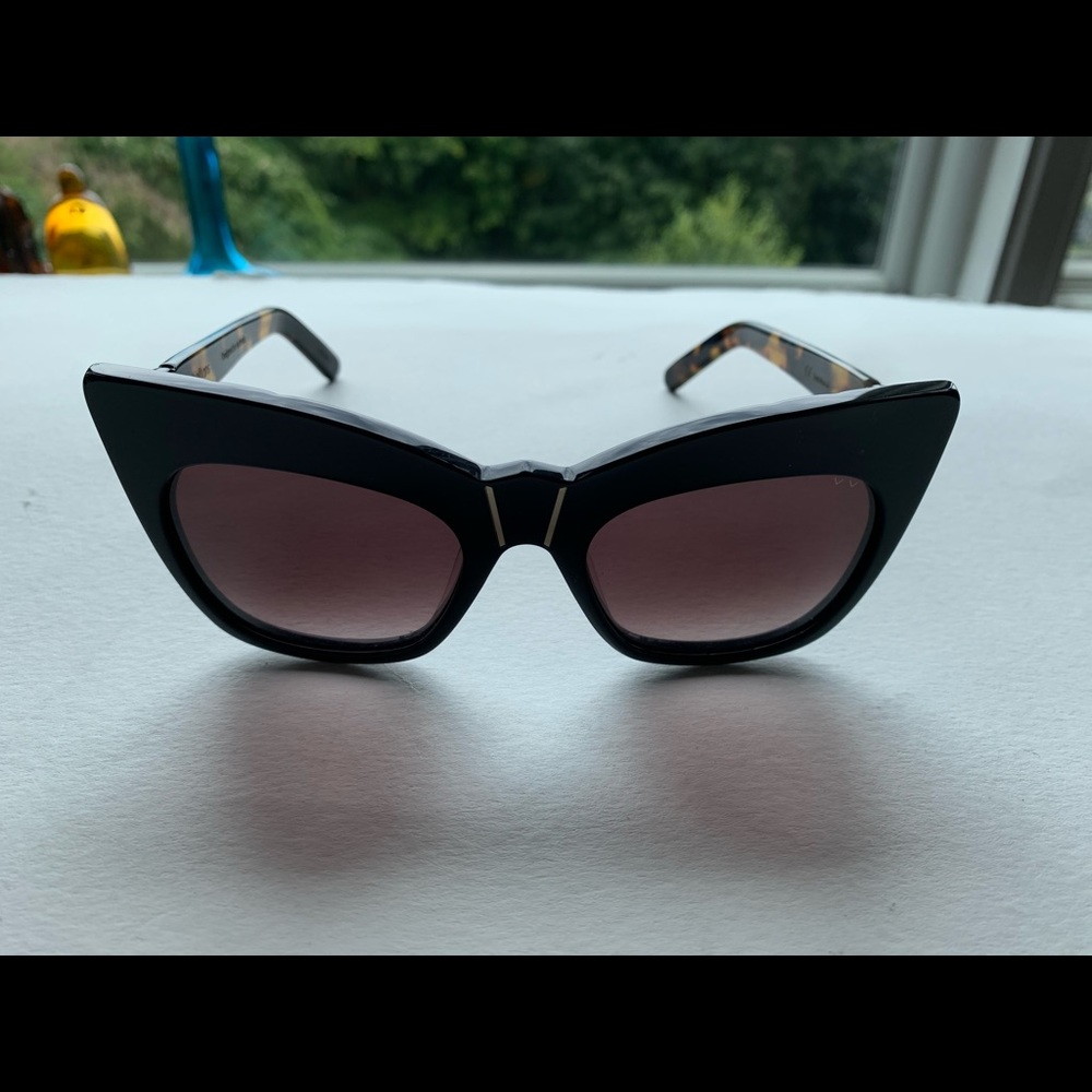 Kohl & Kaftans Pared Cat Eyes Sunglasses